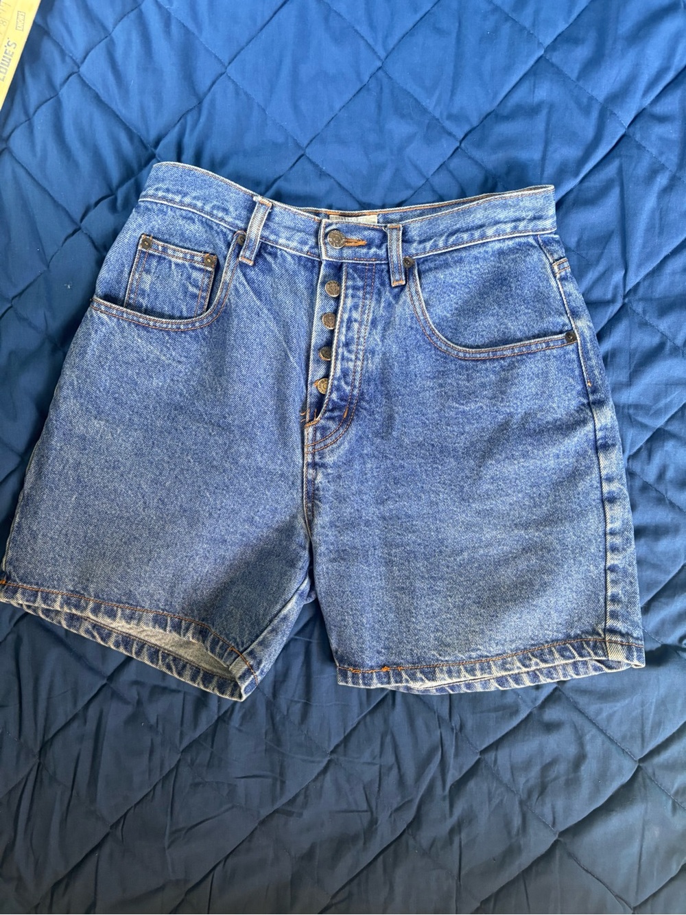 Ladies Vintage Republic 9/10 Blue Denim short retro fit button fly High-Rise